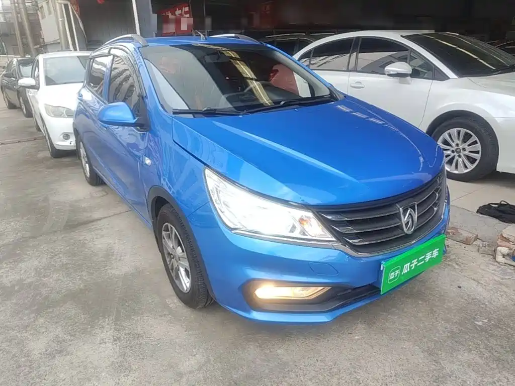 Фото 4 - Baojun 310