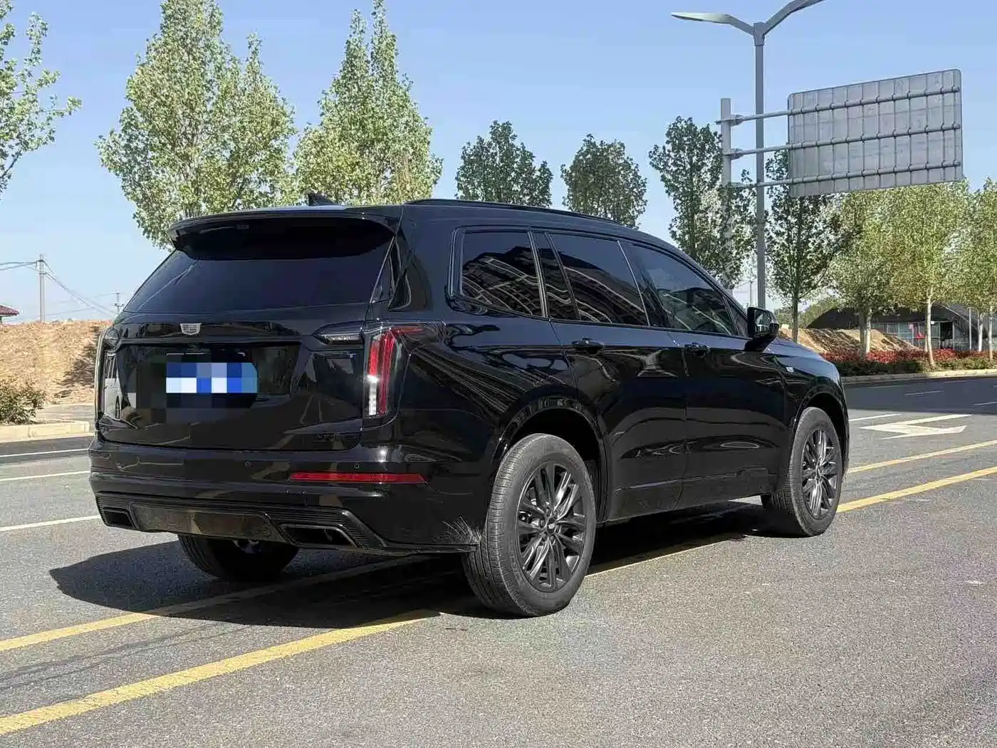 2025 Cadillac XT6