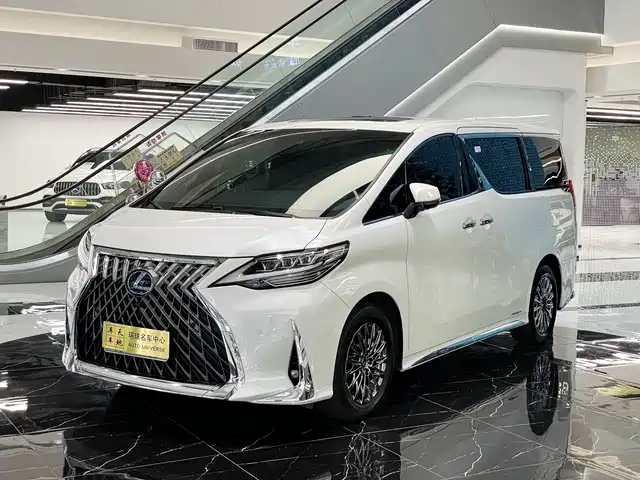 Lexus LM 2020 300h 4-Seat Imperial Edition