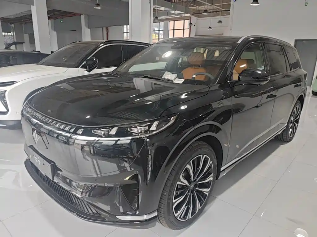 Dongfeng Yipai eπ008 2026 2026 BEV Base Model (5-seater)