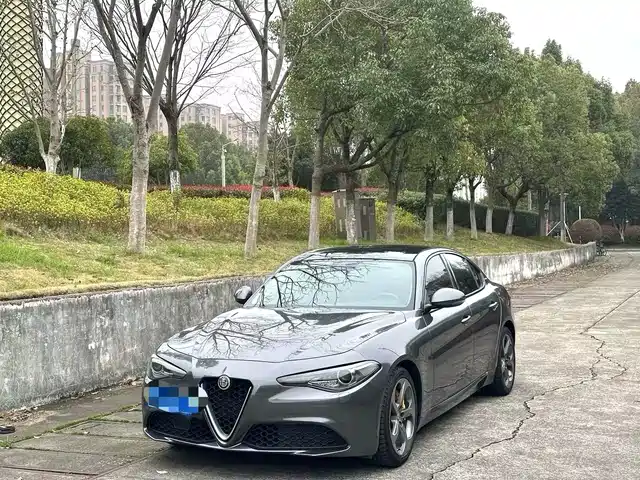 ALFA ROMEO GIULIA