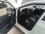 Photo 16 - Volkswagen Polo