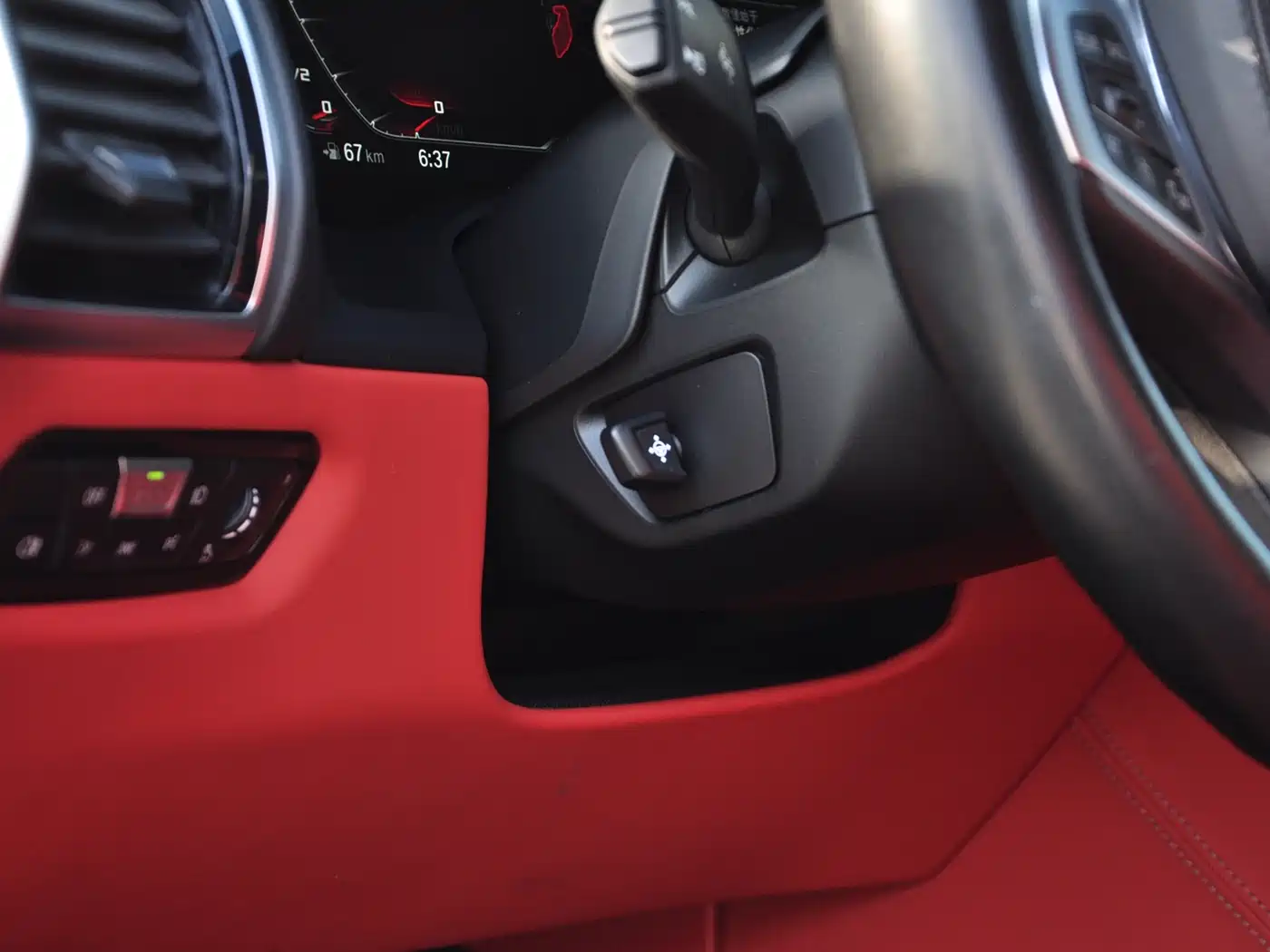 BMW M8 2019 M8 Coupe Thunder Edition фото 14