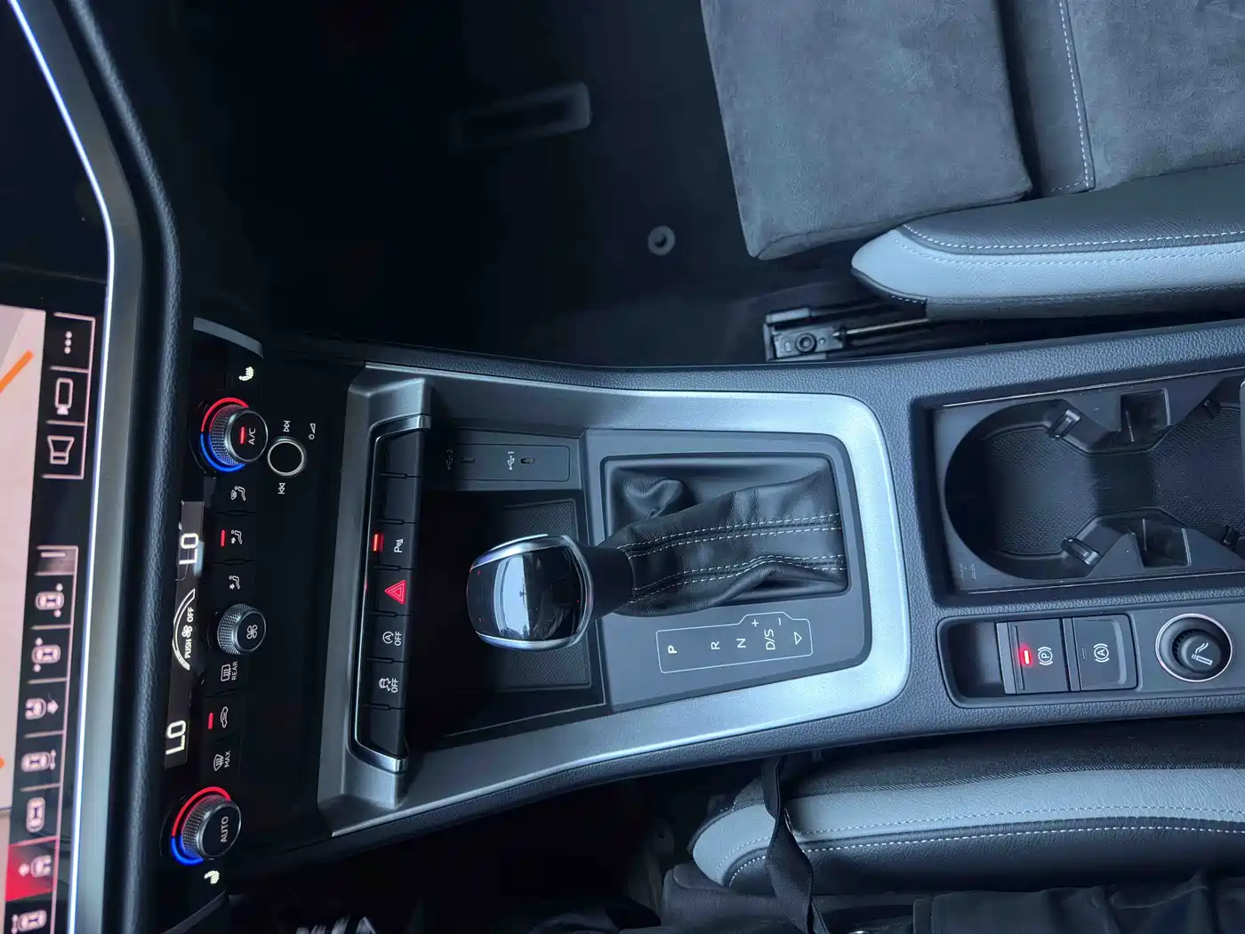 Audi Q3 2022 35 TFSI Progressive Dynamic фото 16