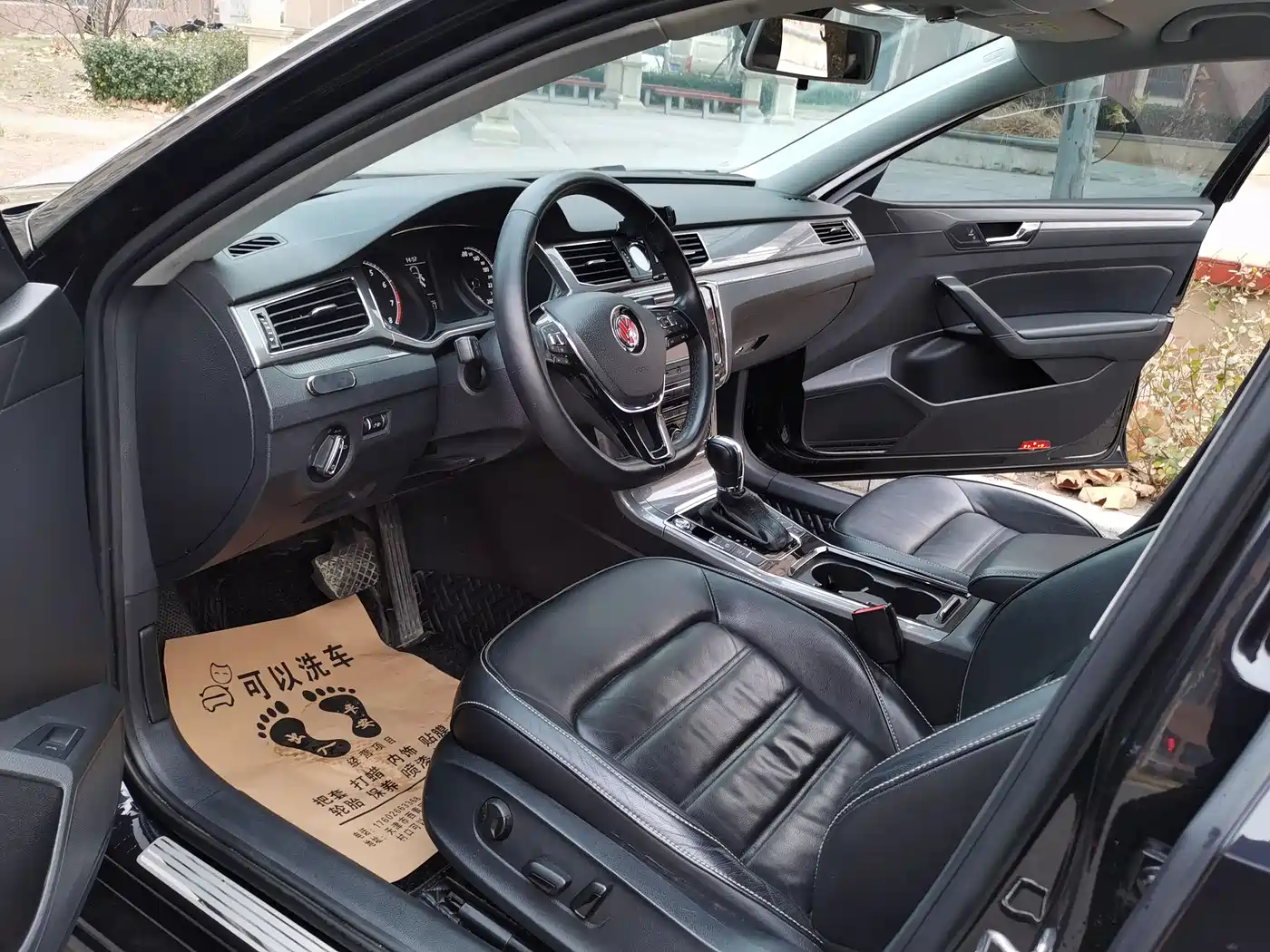Volkswagen Passat 2017 330TSI DSG Prestige фото 5