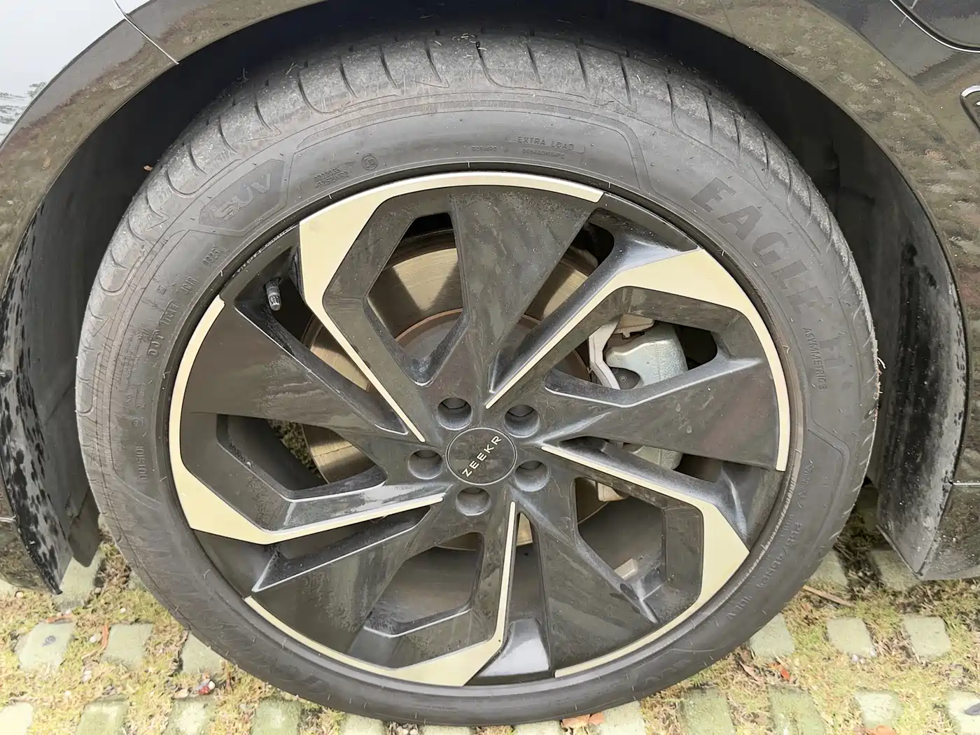 ZEEKR EXTREME KRYPTON 001