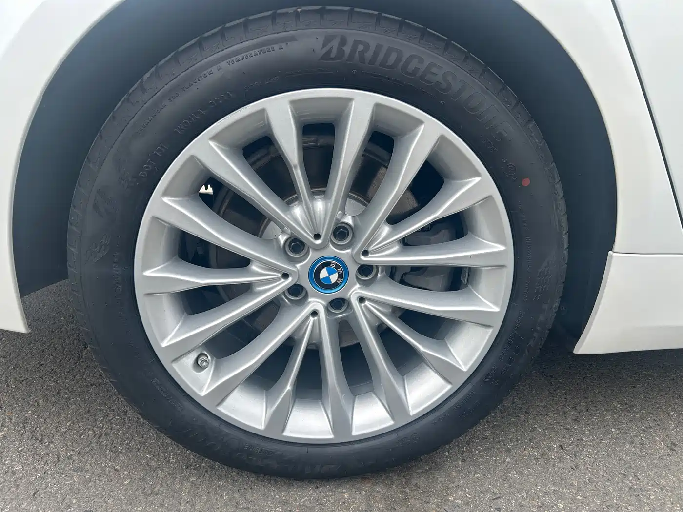 BMW 5 SERIES NEW ENERGY