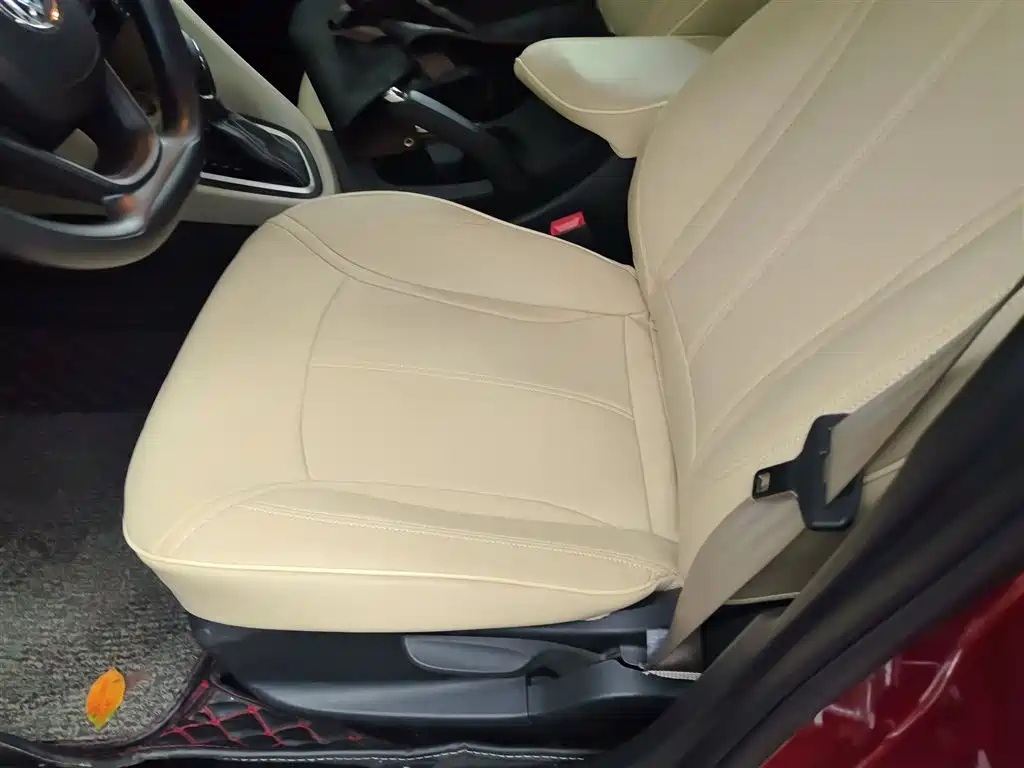 Buick Excelle 2017 15N Automatic Elite фото 8