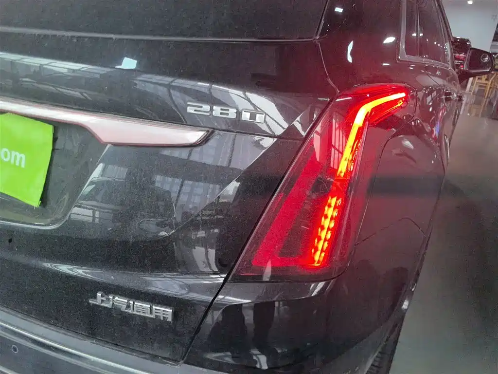 Cadillac XT5 2020 28T Luxury Model фото 8