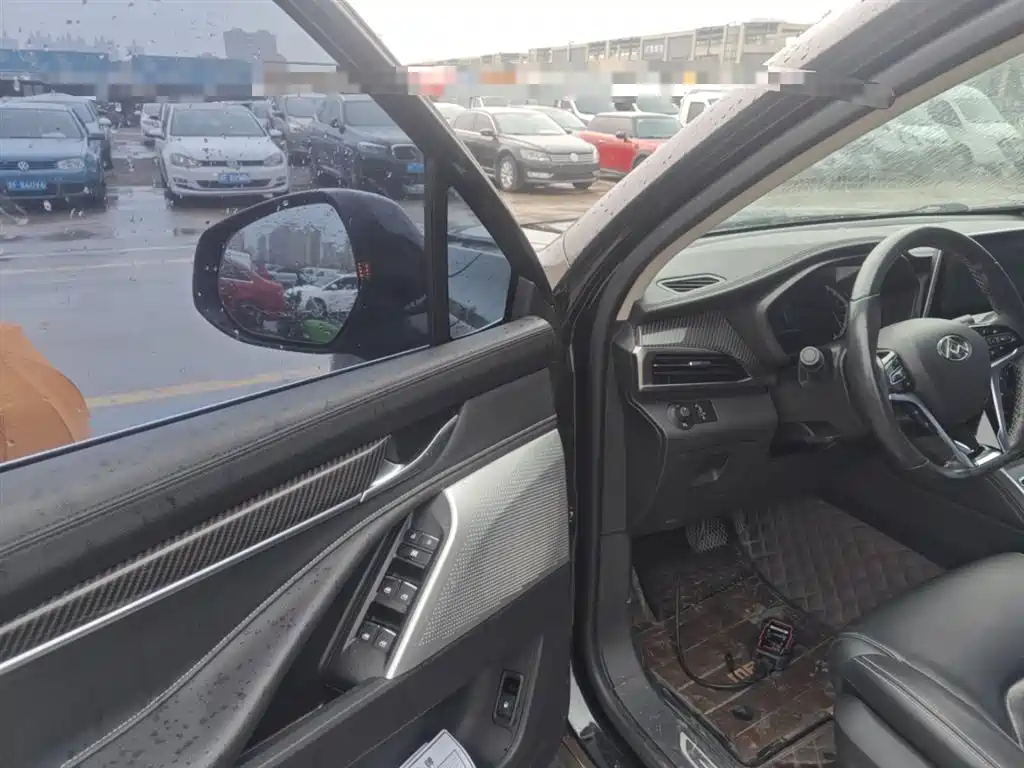 SAIC Maxus D90 2017 2.0T Automatic 4WD Sirius фото 12
