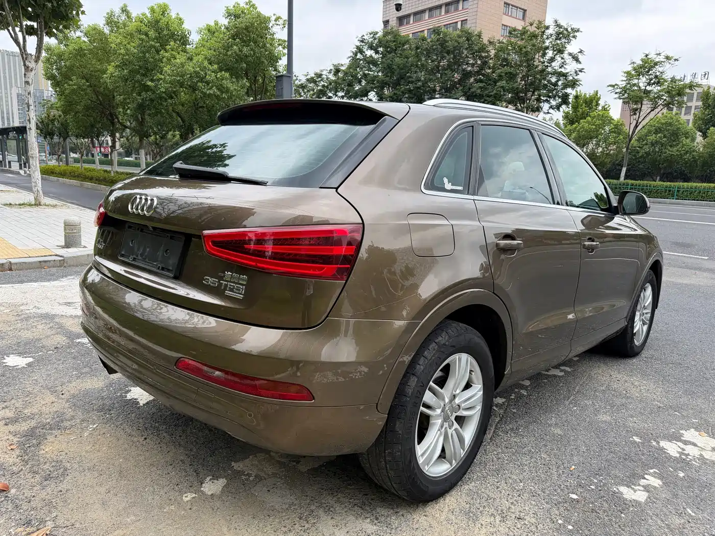Photo 4 - Audi Q3