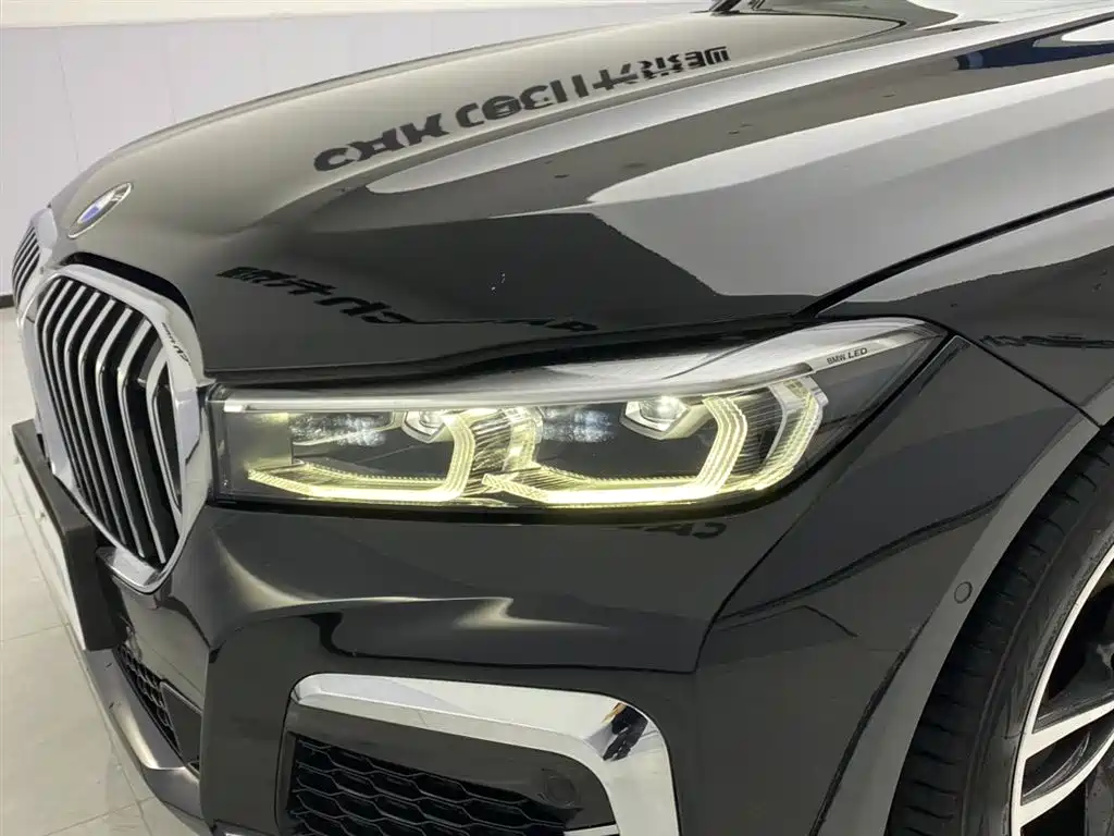BMW 7 Series 2021 Model 730Li M Sport Package фото 9