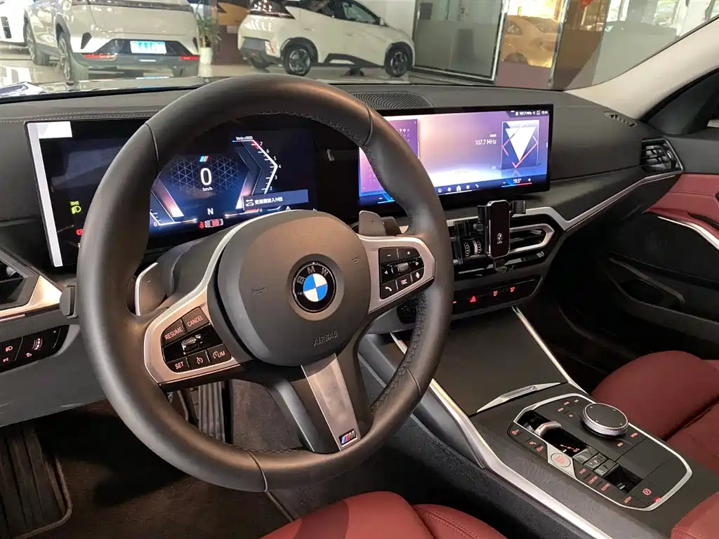 BMW 3 Series 2024 325i M Sport Package фото 13
