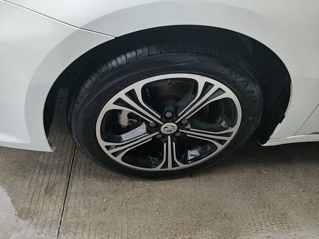 MG MG6 2018 2017 20T Automatic Luxury Smart Connect Version (China V)