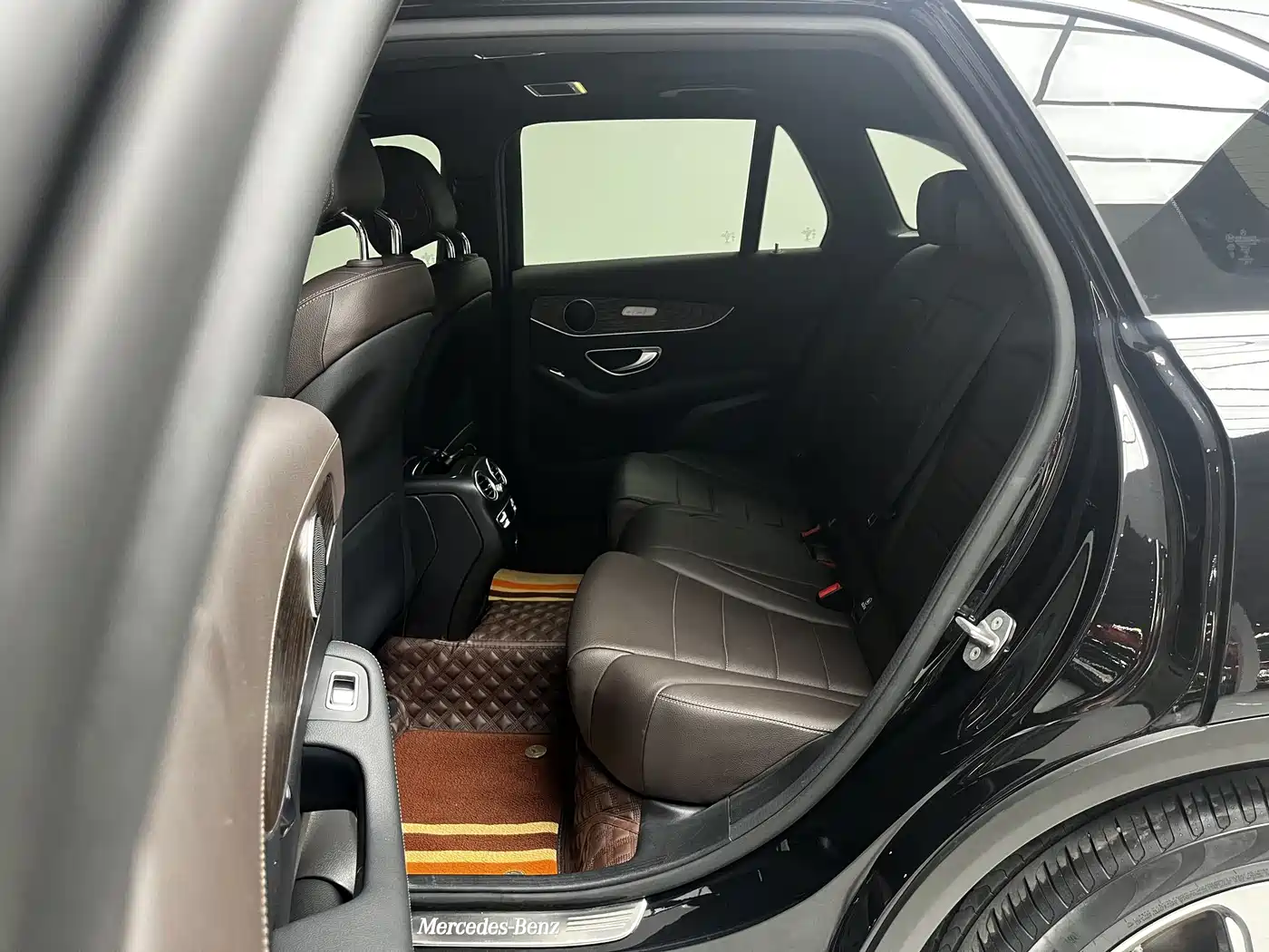 Mercedes-Benz GLC 2022 GLC 300 L 4MATIC Dynamic Collector's Edition фото 14