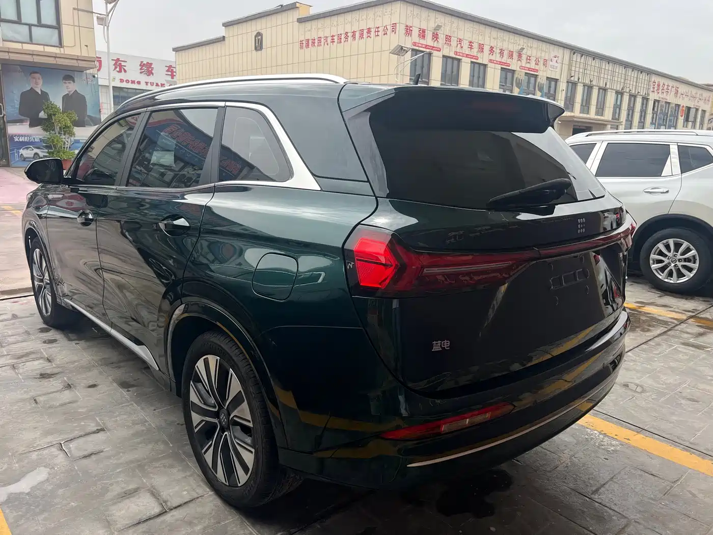 Landian E5 PLUS 2025 2025 165km Long Range First Edition 7-seater