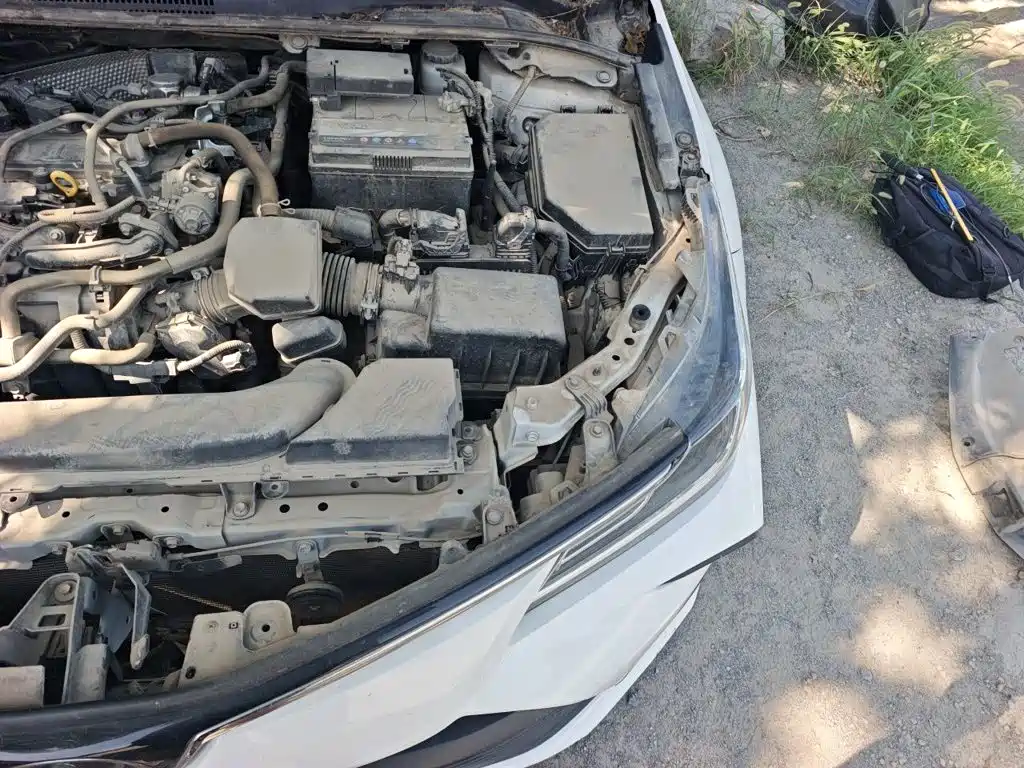 Фото 23 - Toyota Corolla