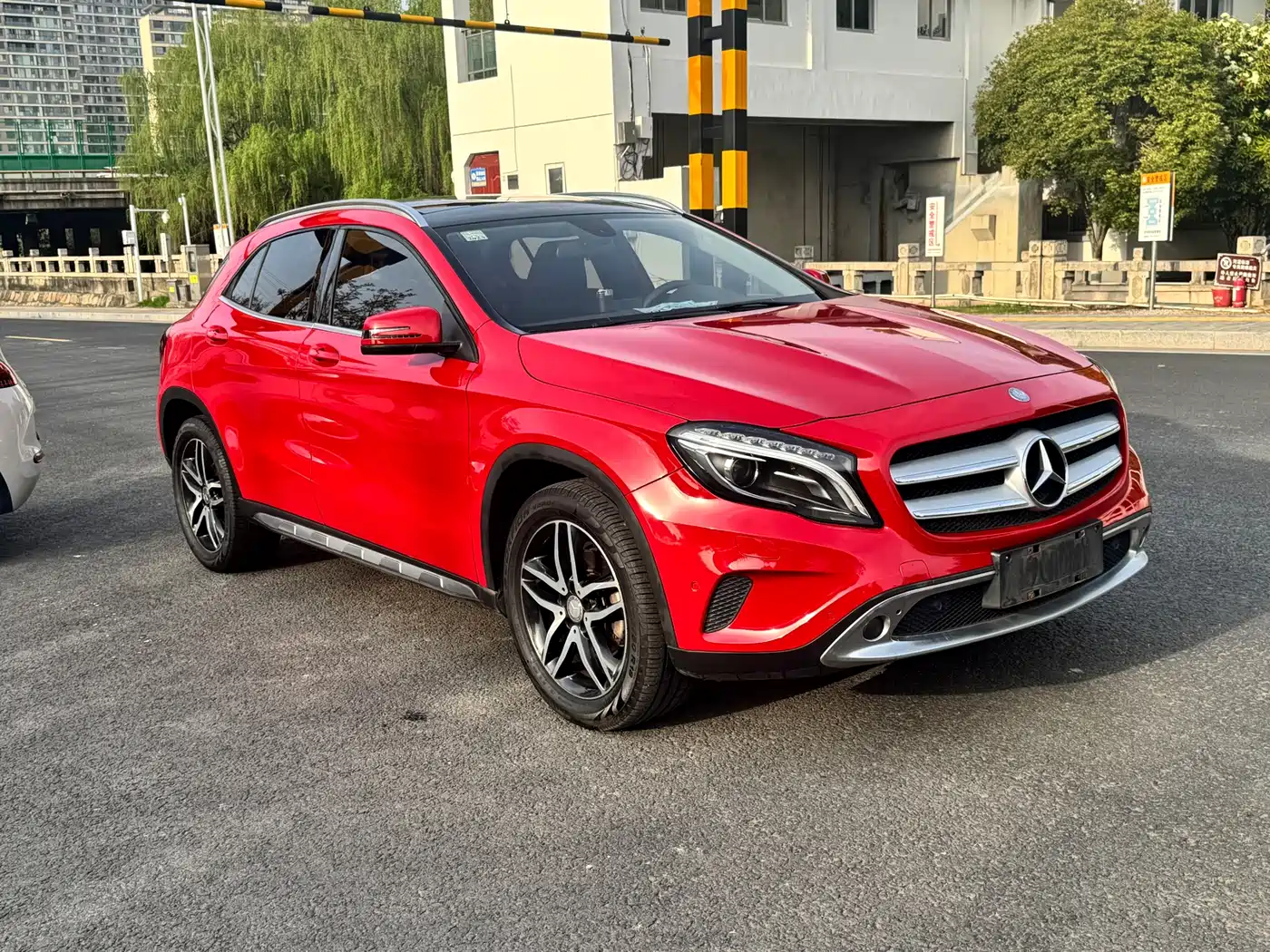 Mercedes-Benz GLA 2015 GLA 200 Fashion