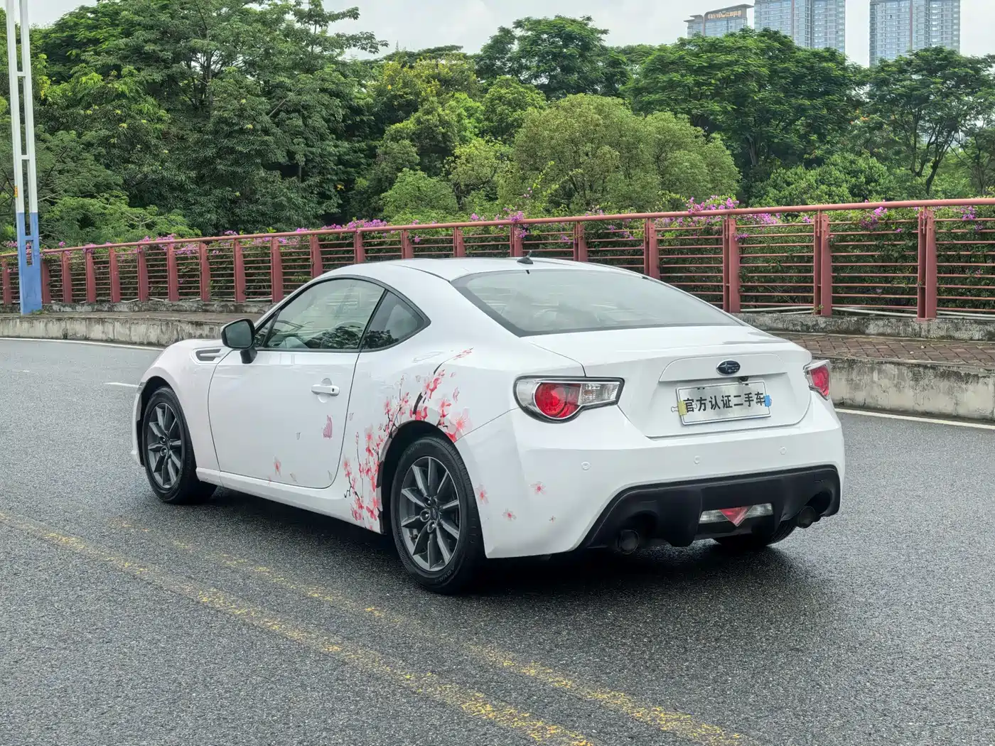 Фото 12 - Subaru BRZ