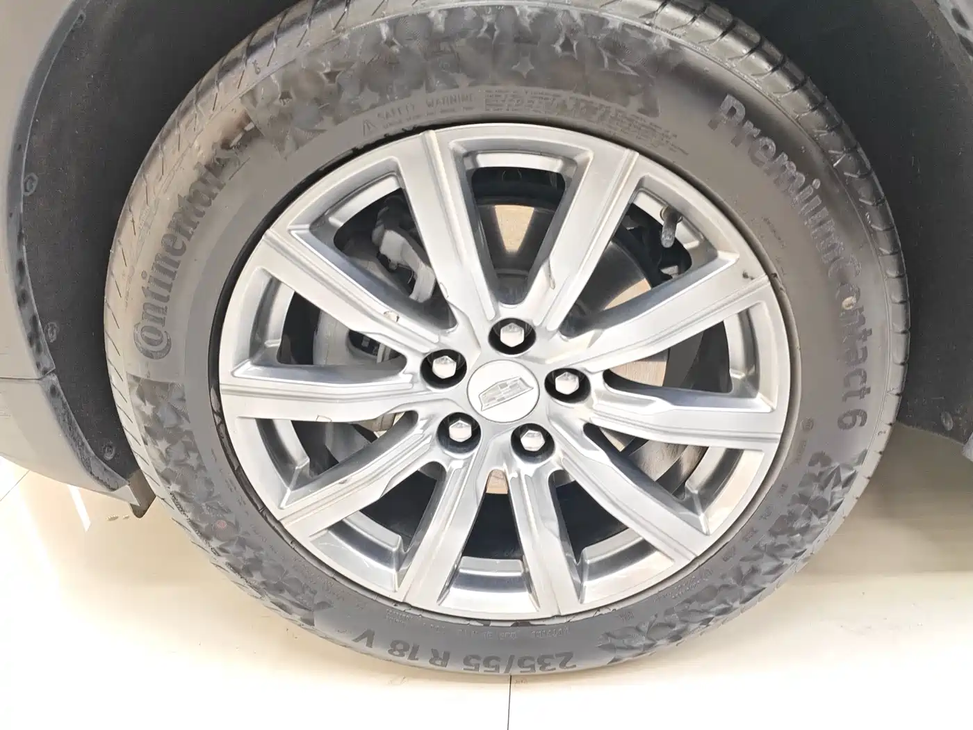 CADILLAC XT4