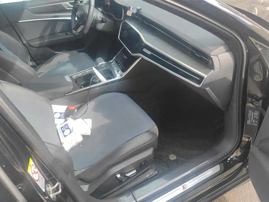 Audi A6L 2024 45 TFSI quattro Premium Dynamic фото 8