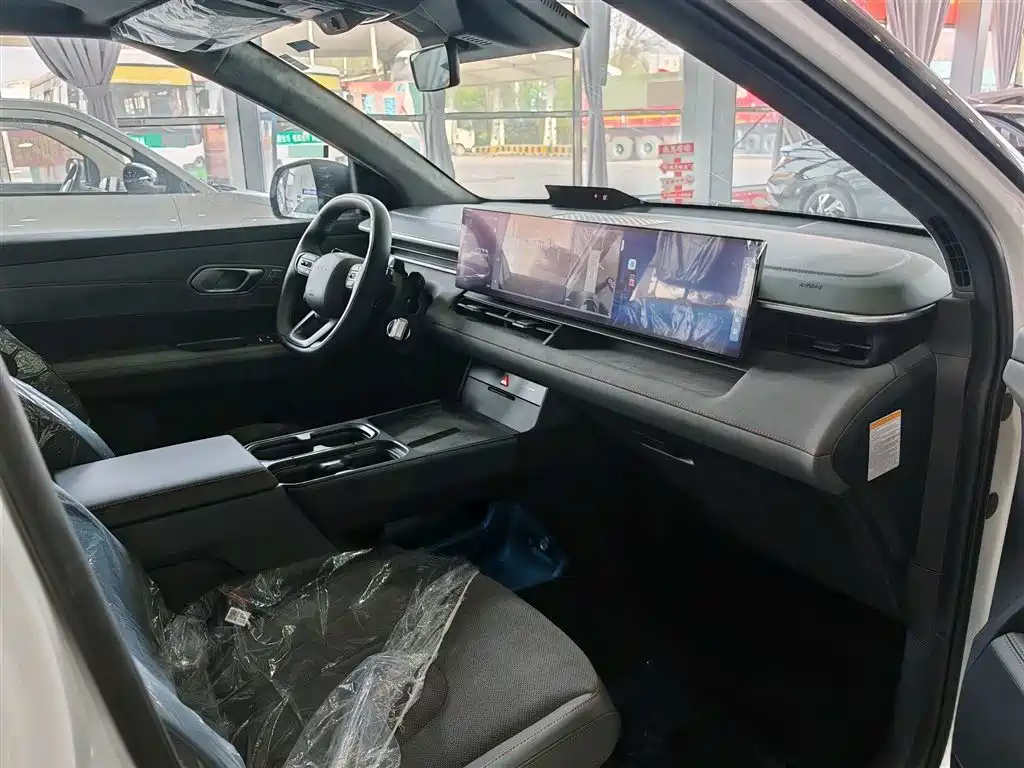 Hyundai ELEXIO 2025 Standard Range RWD фото 5