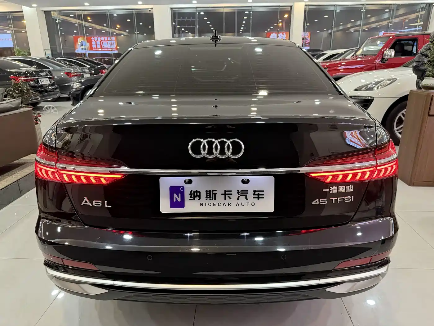 Audi A6L 2023 45 TFSI Premium Selection Dynamic фото 6