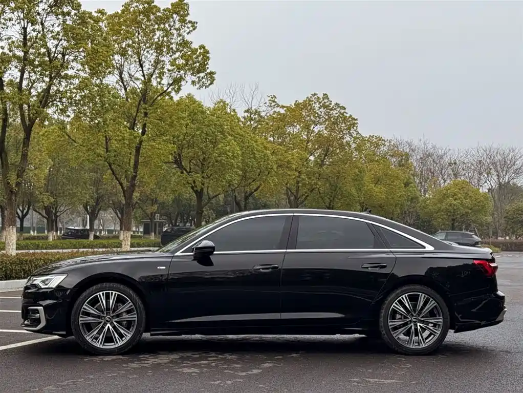 Audi A6L 2024 45 TFSI quattro Premium Dynamic фото 5