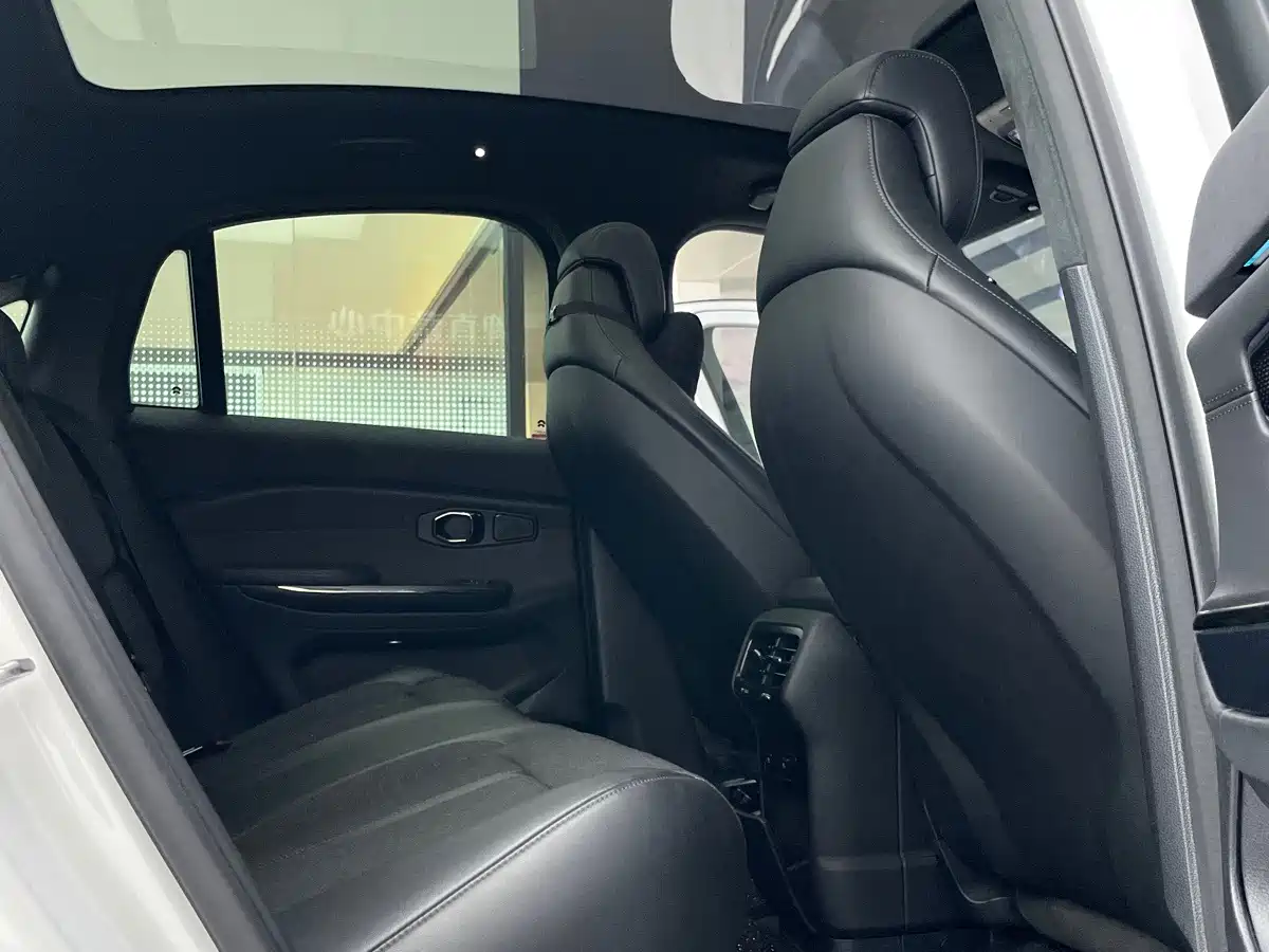 NIO EC6 2021 2020 615KM Signature Edition