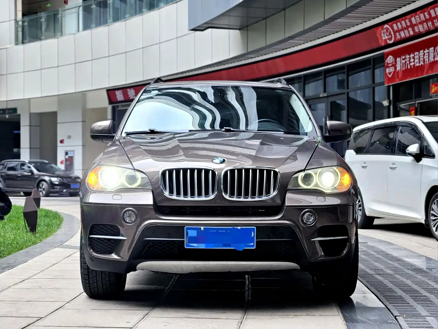 BMW X5 (Import) фото 2