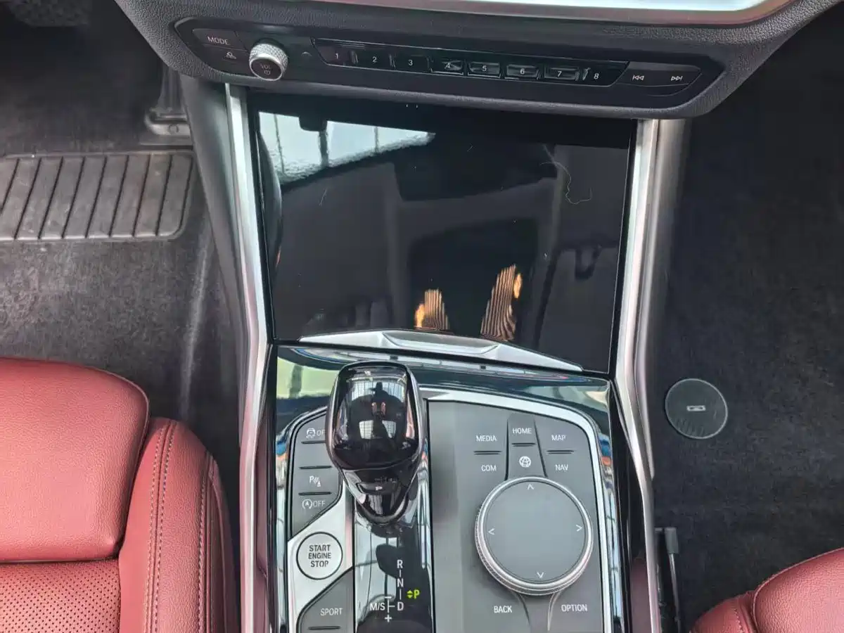 BMW 3 Series 2022 320Li M Sport Package фото 8