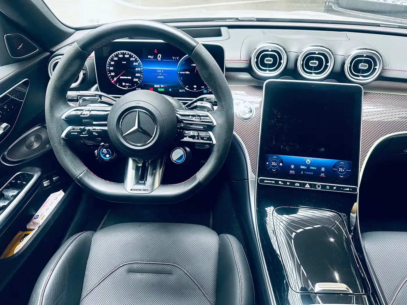 Mercedes-Benz C-Class AMG New Energy 2024 Mercedes-AMG C 63 S E PERFORMANCE F1 Edition фото 14