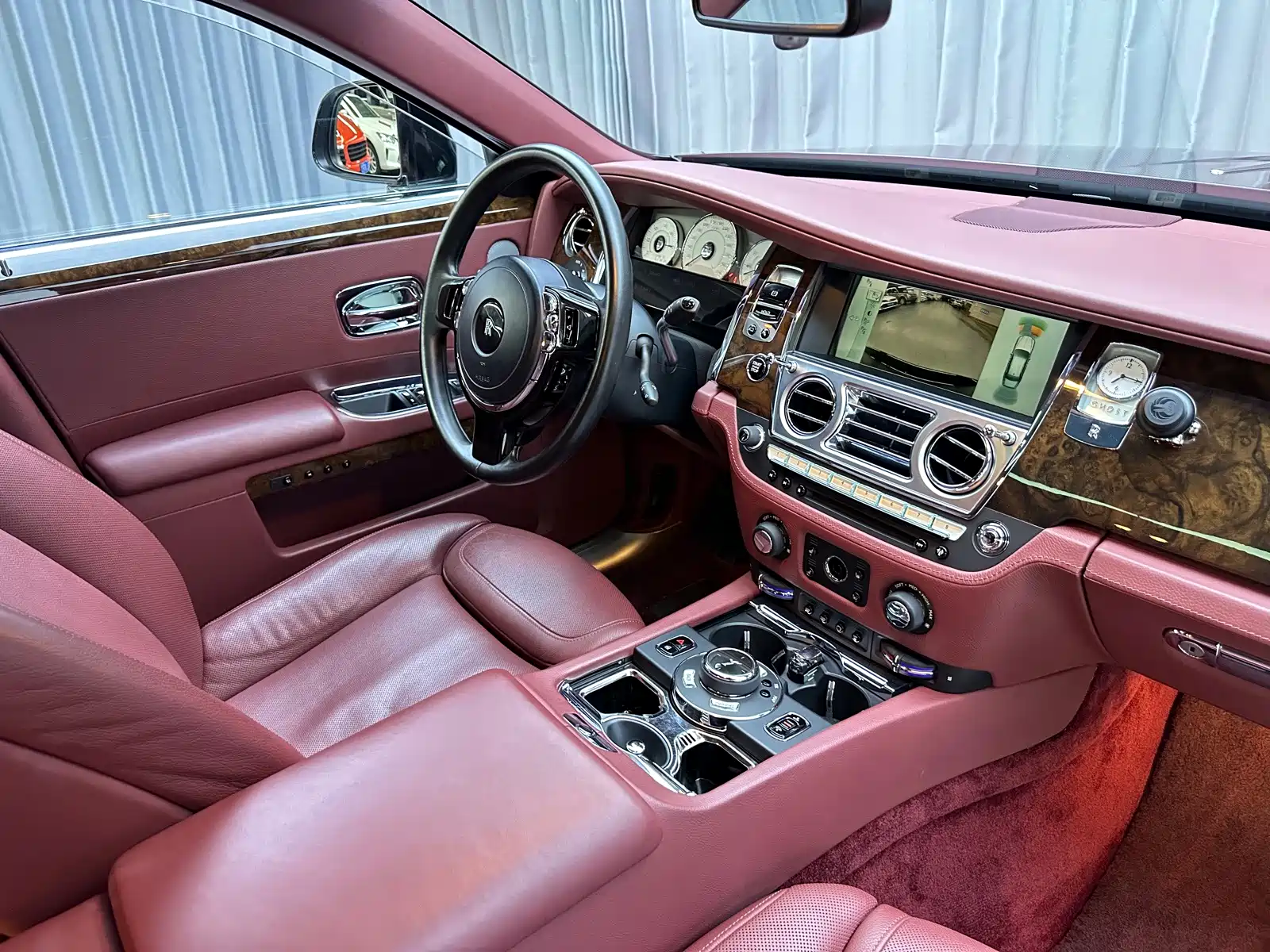 Фото 15 - Rolls-Royce Ghost
