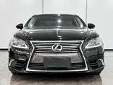 Фото 3 - Lexus LS