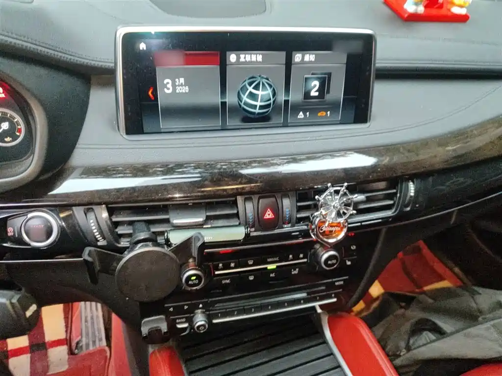 BMW X6 2018 xDrive28i фото 6