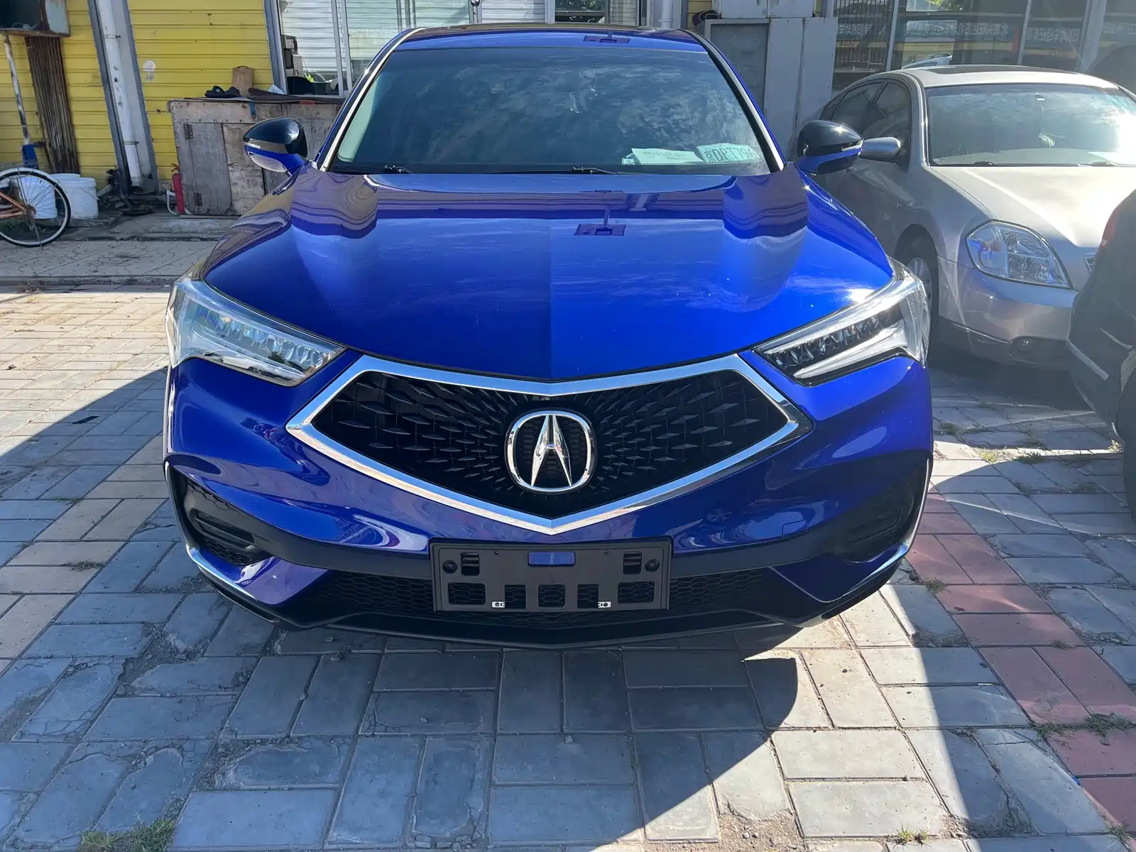 Photo 3 - Acura CDX