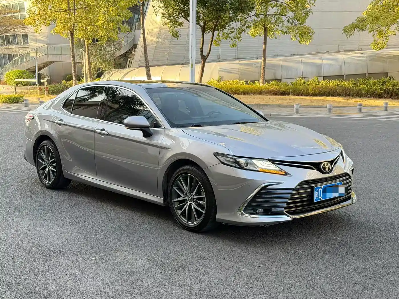 Toyota Camry 2021 2.5G Luxury Edition фото 3