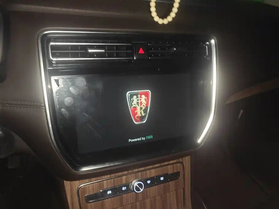 Roewe RX8 2019 2018 30T Intelligent Internet 4WD Supreme Edition