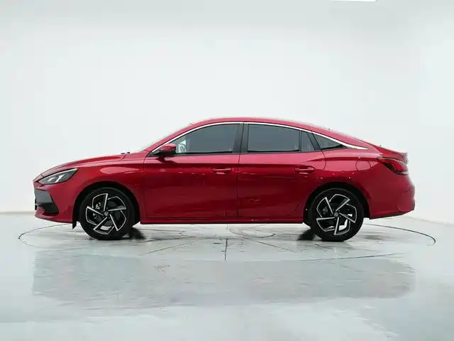 Фото 5 - MG MG5