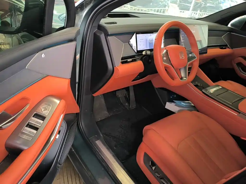 BYD Tang L 2025 2025 DM 175KM Drone Player Edition