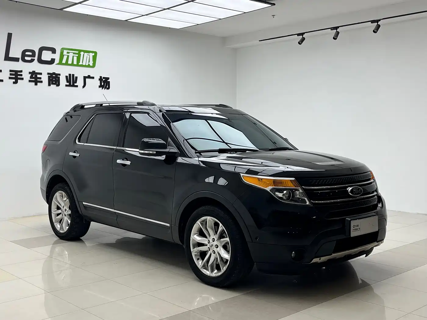 Ford Explorer (Import) 2015 2013 3.5L Premium Edition