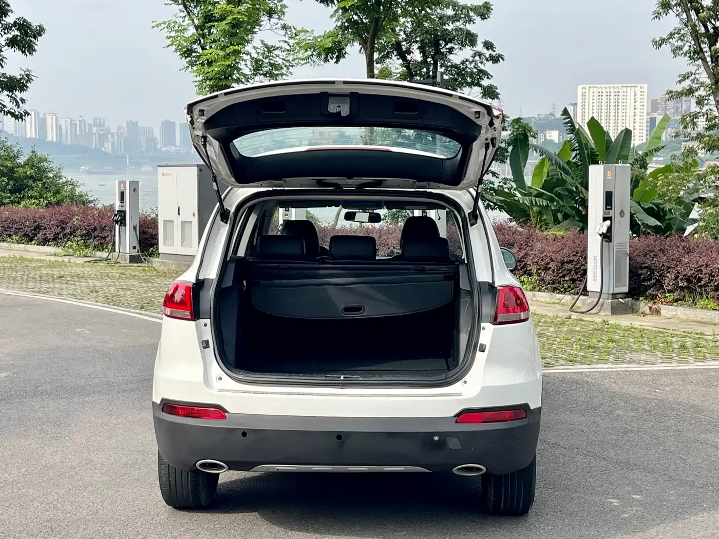 Zotye Damai X5 2015 2015 1.5T Manual Luxury (China IV)