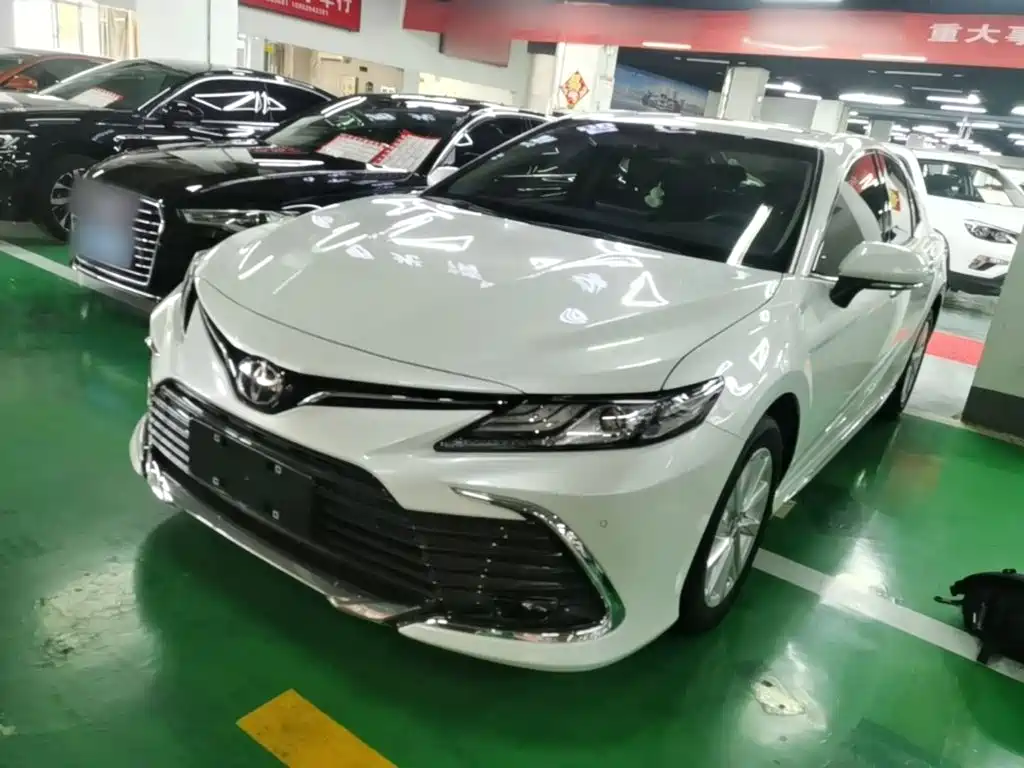Toyota Camry 2023 2.0G Luxury Edition