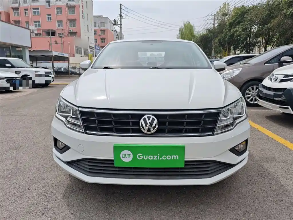 Volkswagen Jetta 2019 Dream Edition 1.5L Manual Fashion фото 3