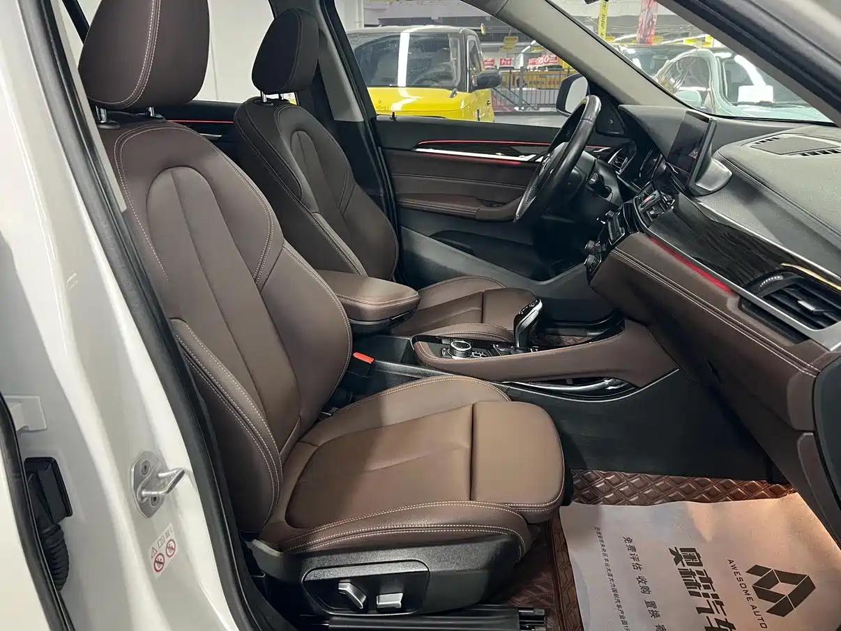 BMW X1 2022 xDrive25Li Premium фото 14