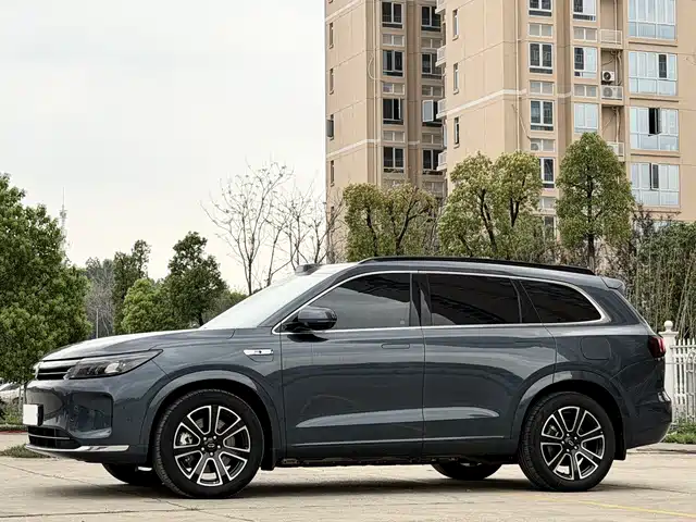 AITO ASK THE WORLD M7