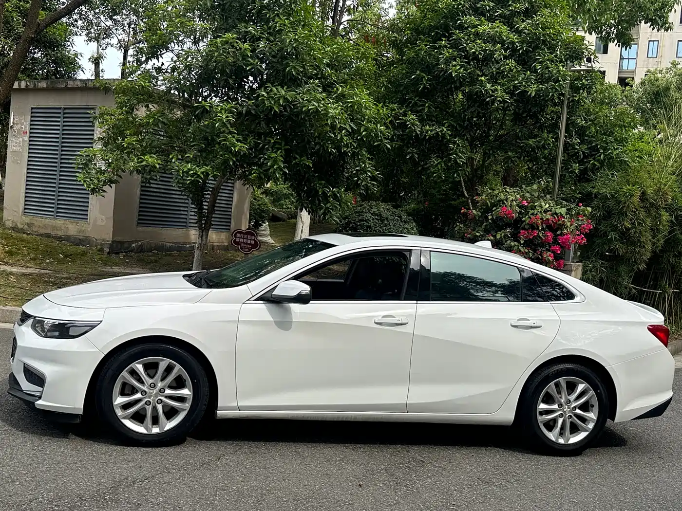 Chevrolet Malibu XL 2016 1.5T Dual-Clutch Ruichi Edition фото 6