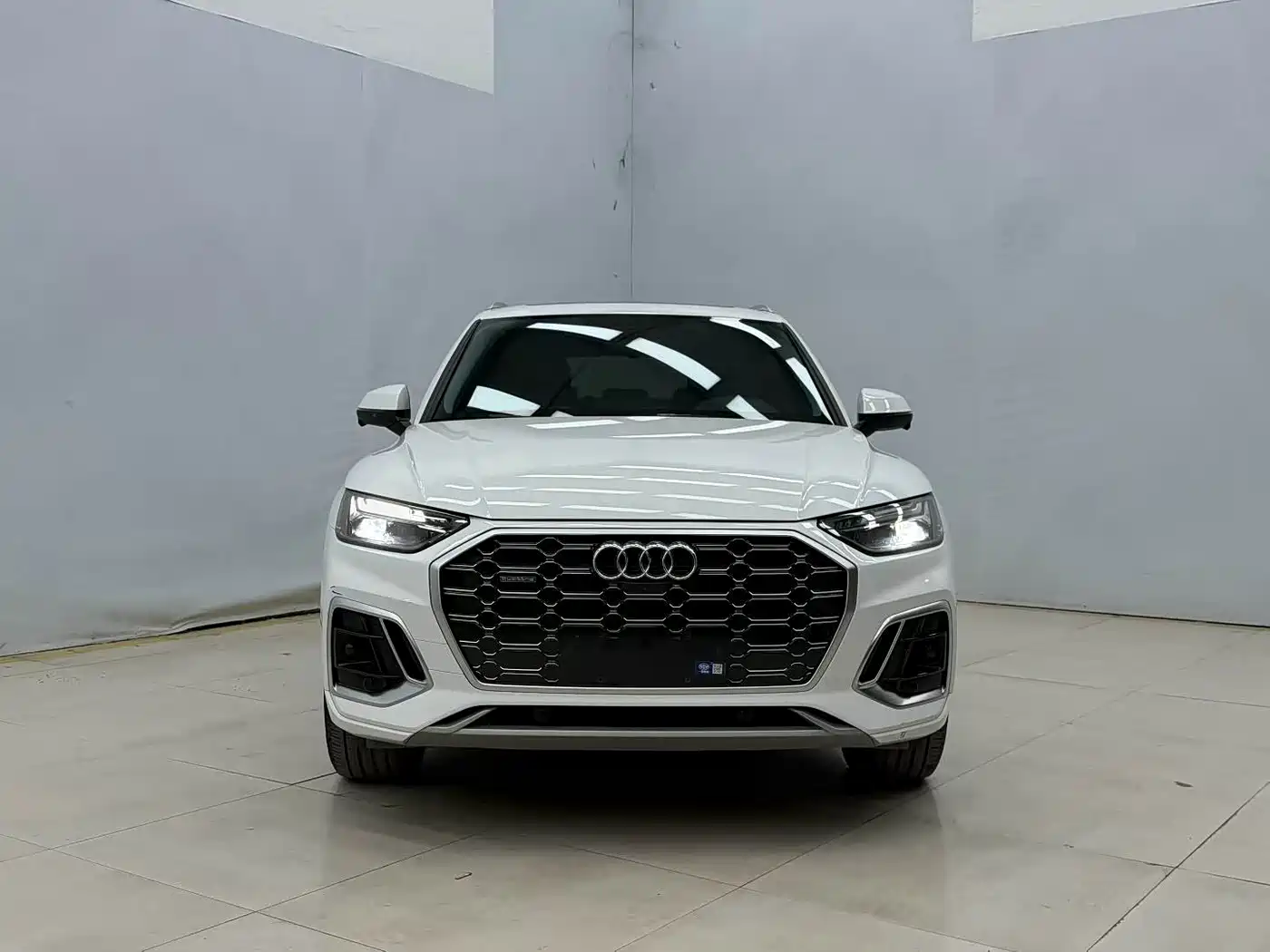 Audi Q5L 2022 40T Luxury Dynamic фото 2