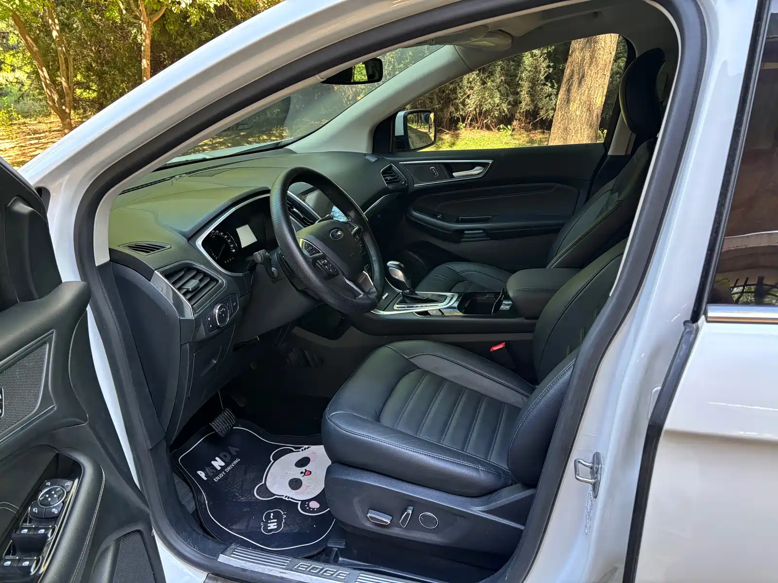 Фото 7 - Ford Edge