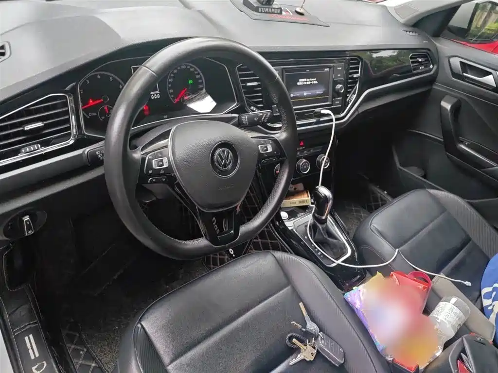 Volkswagen T-ROC 2018 280TSI DSG 2WD Comfort (China V) фото 13